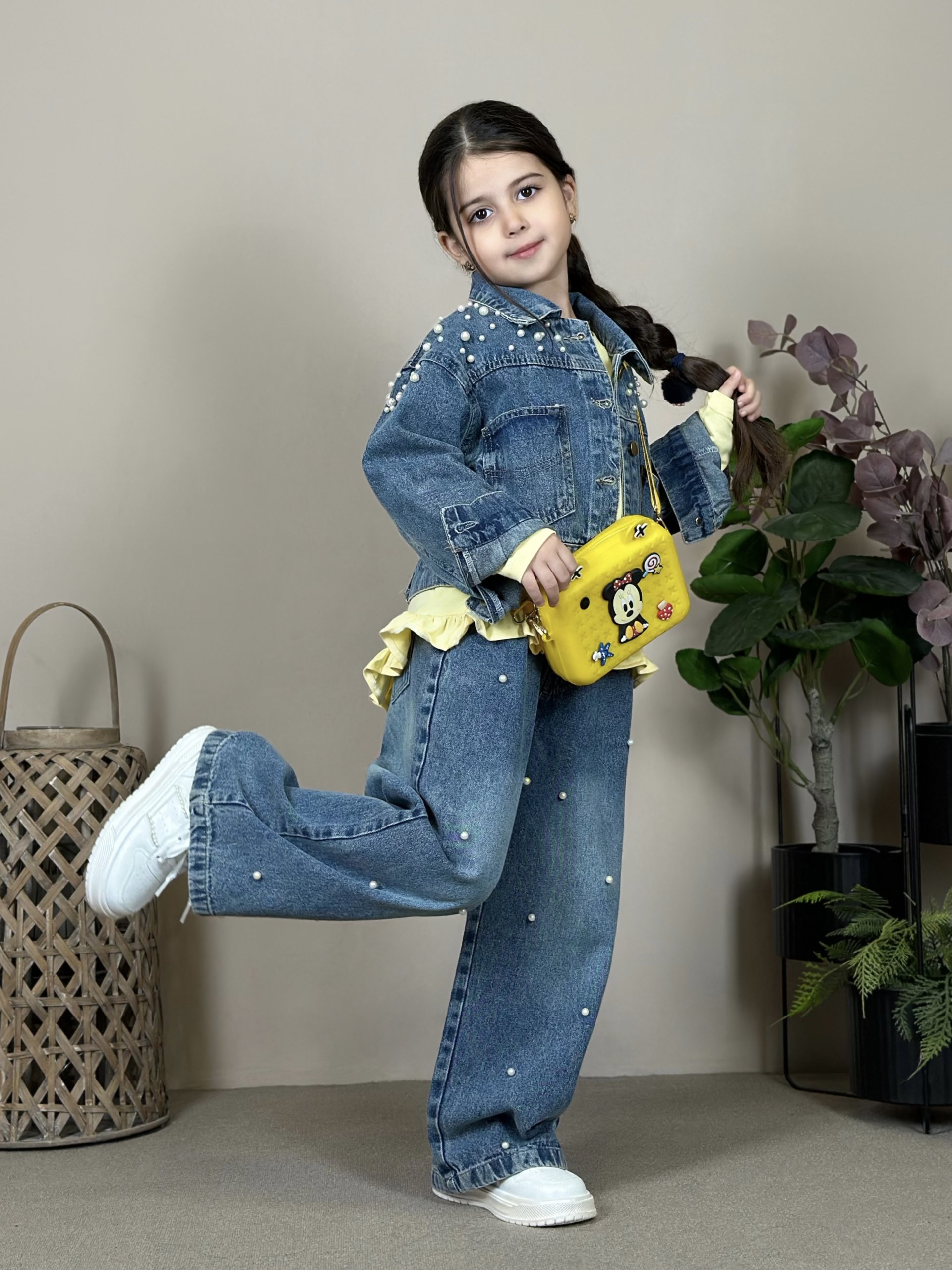 DEST YIJIADANNIER 9185